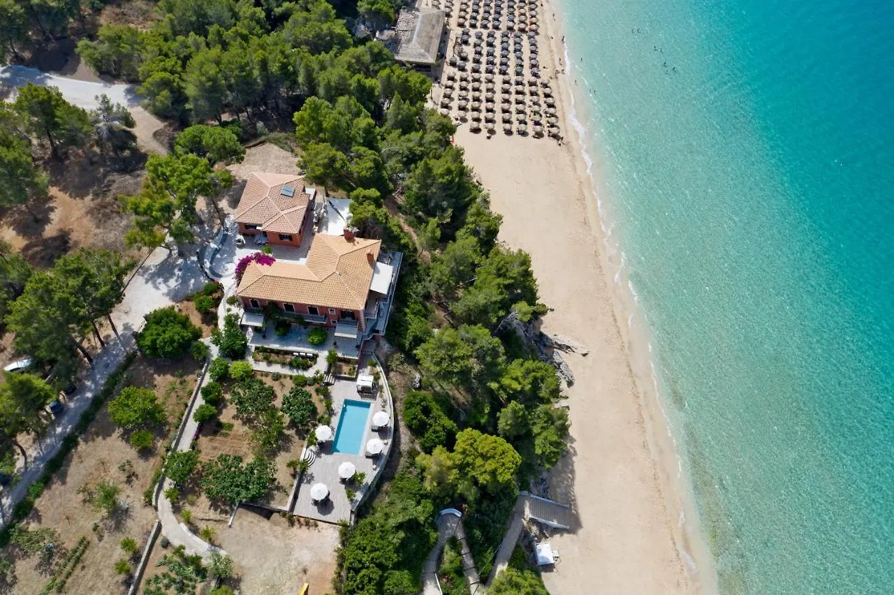 Avra Private Suites Lassi