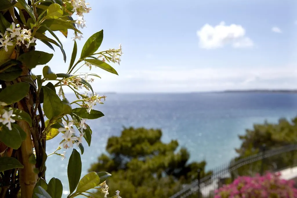 Avra Private Suites Lassi  0*, Lassi (Kefalonia) Greece