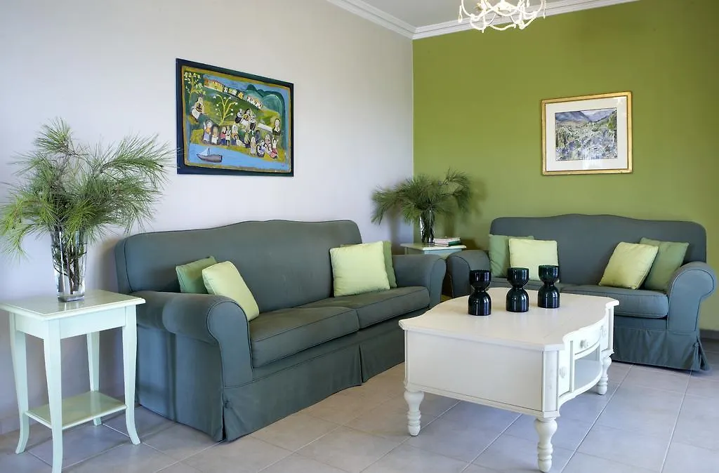 Avra Private Suites لاسي شقة